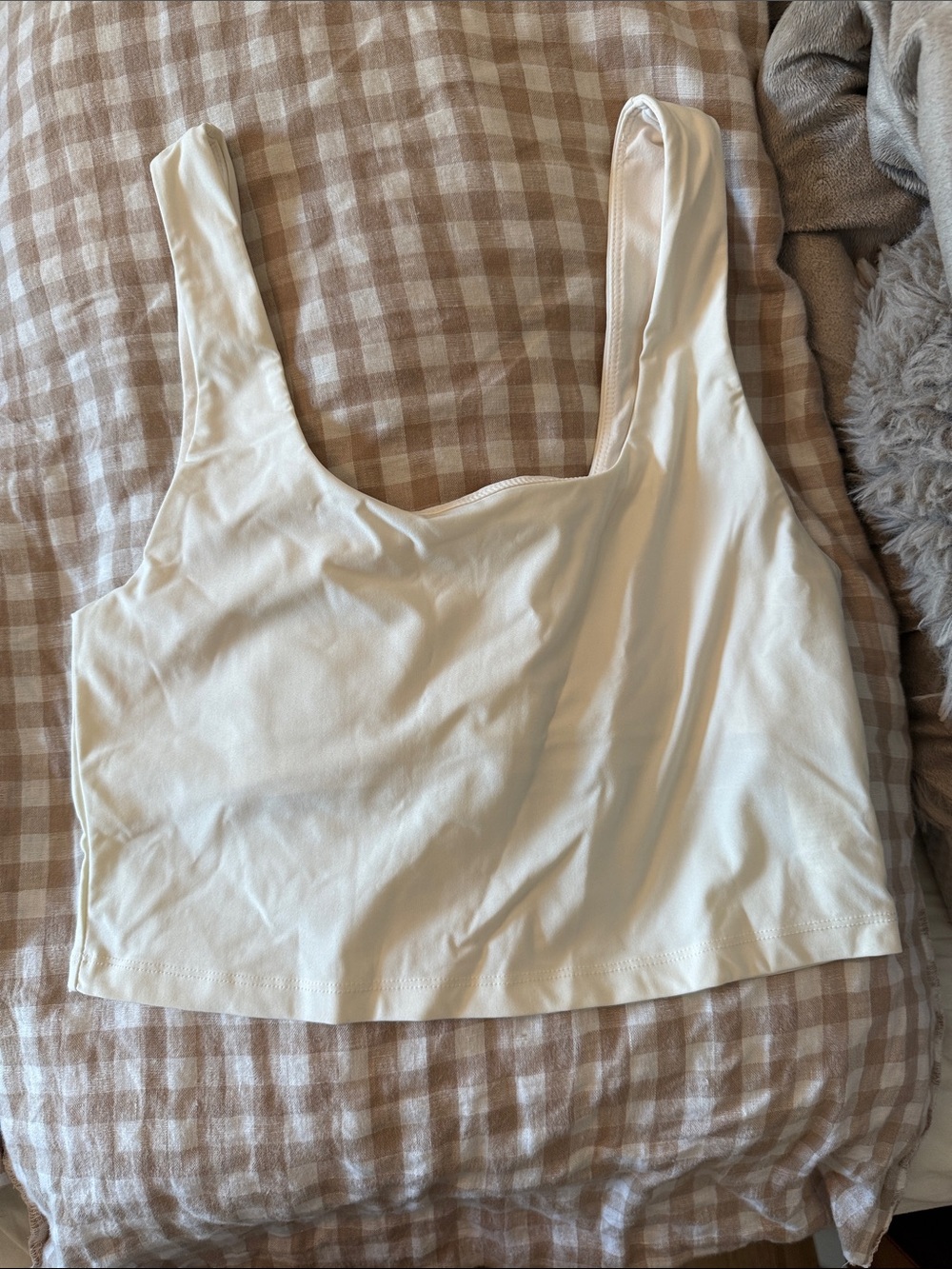 Fabletics White Square Neck Cropped Tank Top Built-In Bra size medium